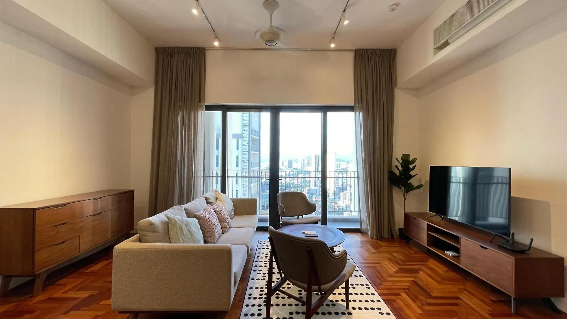 The Mews Klcc By Pillowtalks Kuala Lumpur Apartment