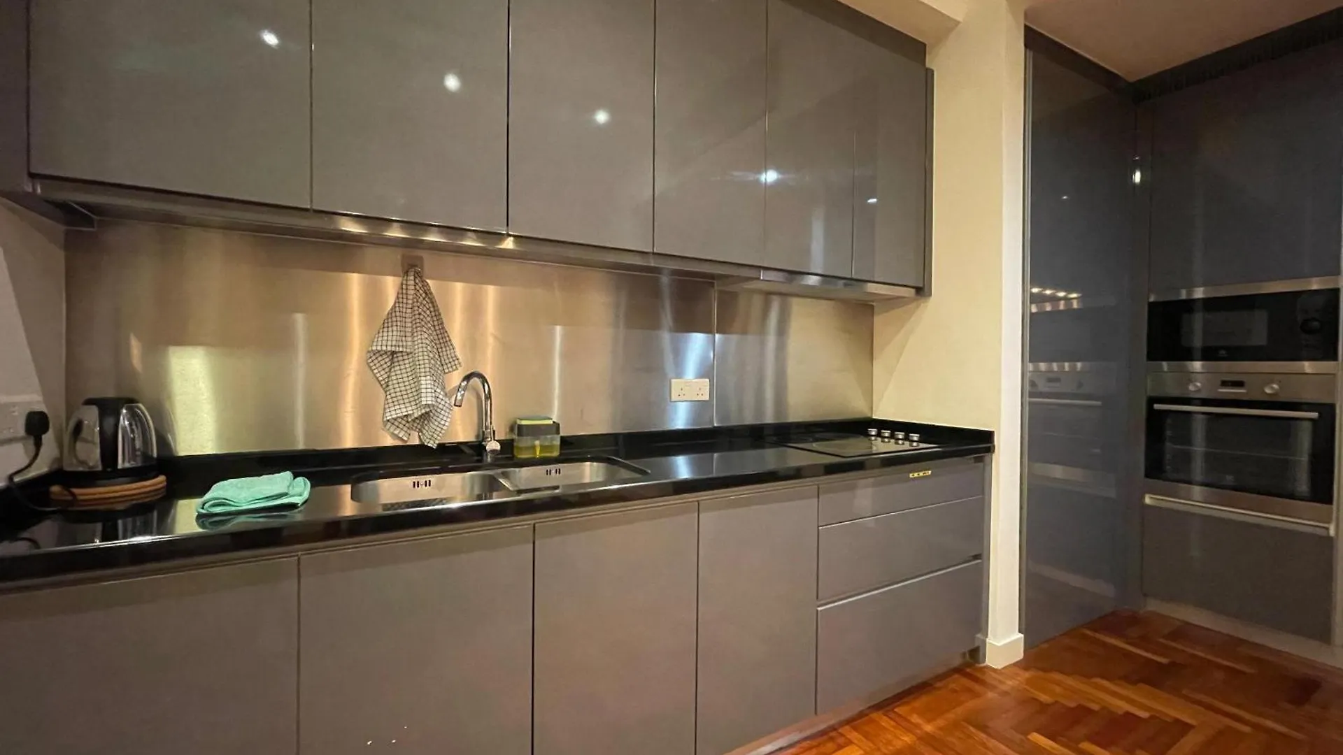 Apartment The Mews Klcc By Pillowtalks Kuala Lumpur Malaysia