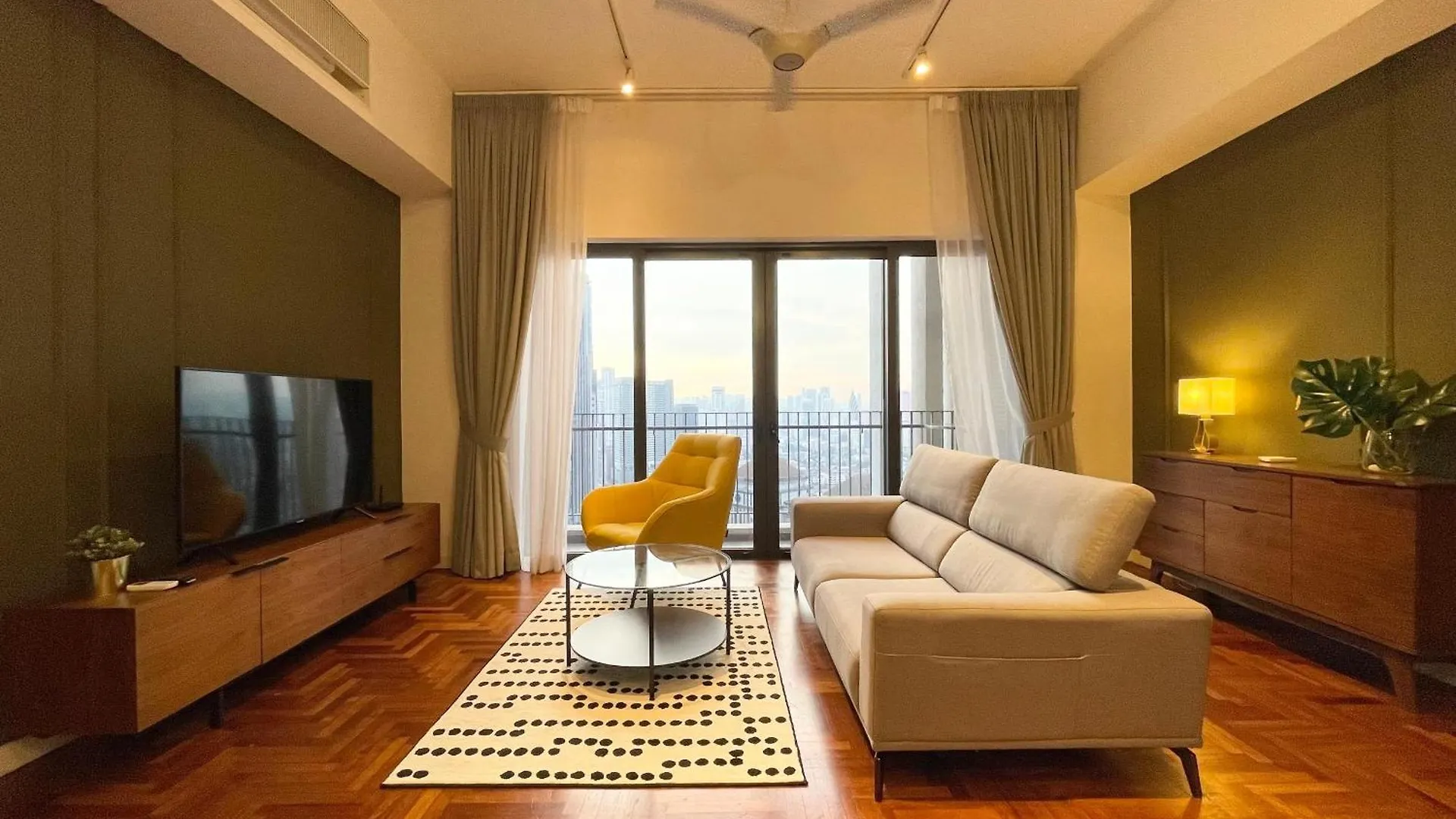 Apartment The Mews Klcc By Pillowtalks Kuala Lumpur Malaysia